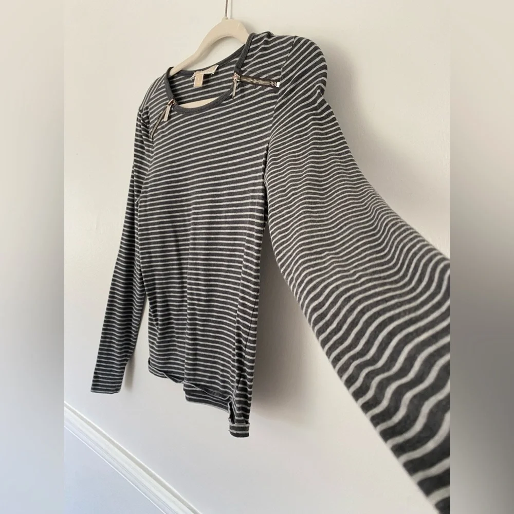 Michael Kors Striped Zip Top Granola Girl Downtown Casual Y2K Grunge Normcore